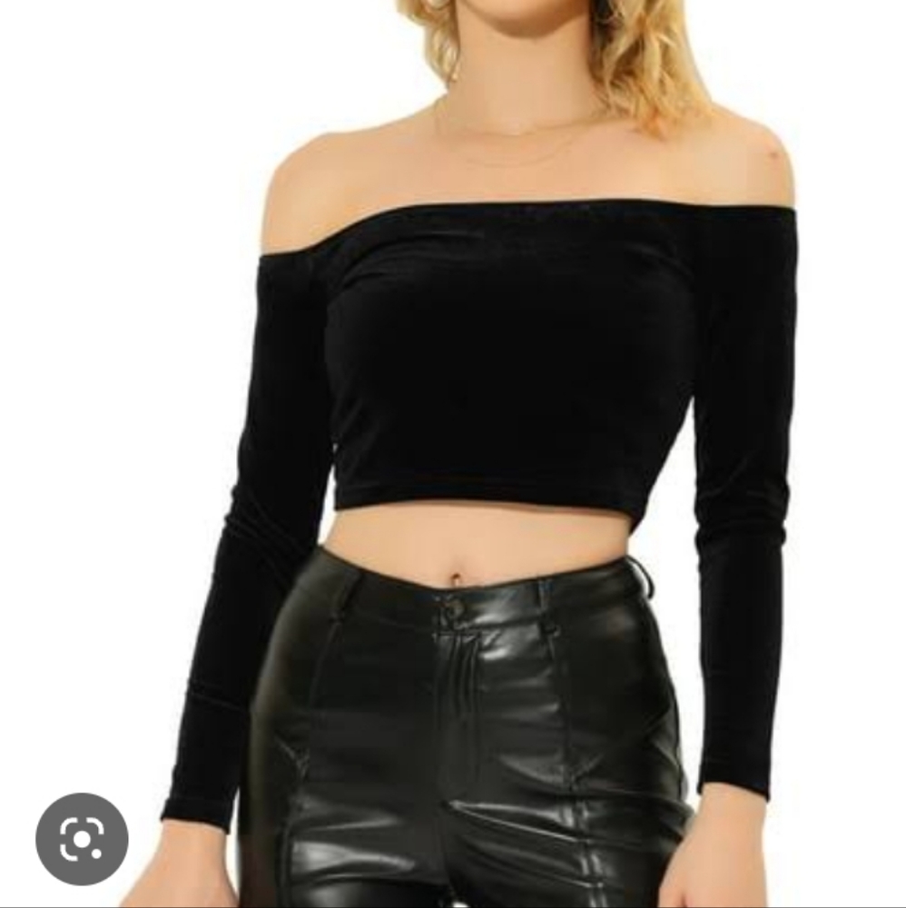 Hudson Jeans Los Angeles/Baja East Velvet long sleeve Off the shoulder crop top